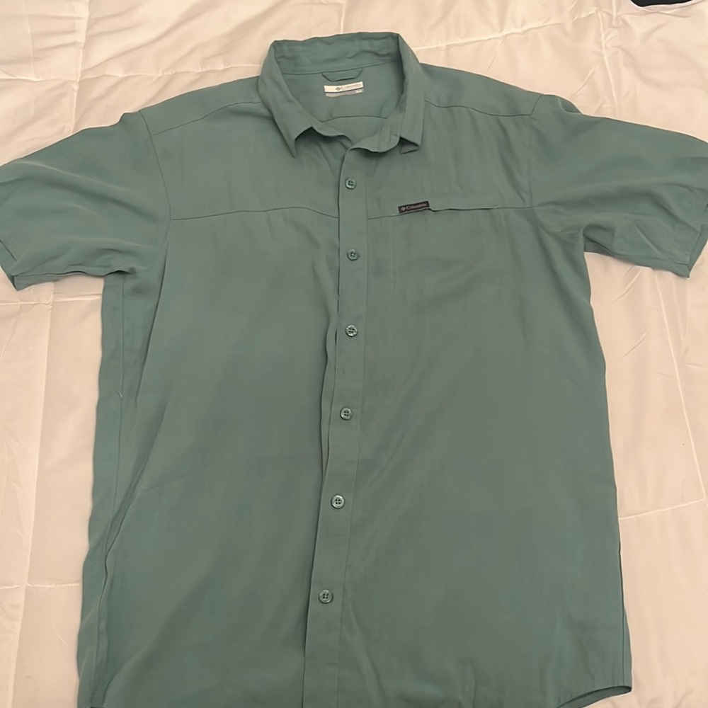 Columbia Short sleeve button up